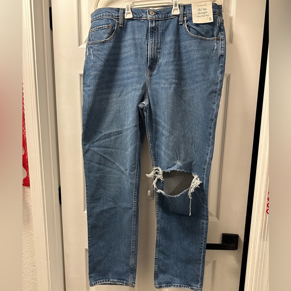 Abercrombie & Fitch 90s straight Ulta High Rise